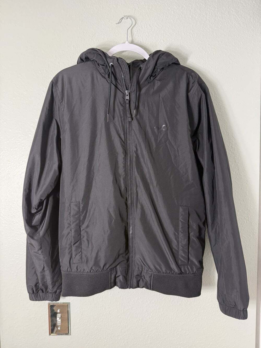 Hollister Women’s Hooded Windbreaker Insulated Puffer Jacket - Black Size Medium